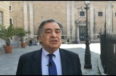 Orlando “Accettiamo sacrifici e presto torneremo a vivere Palermo”