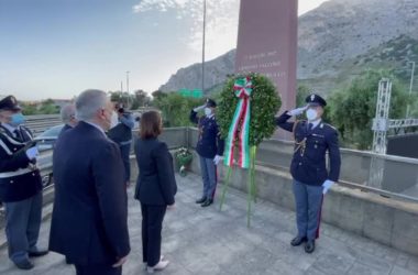 Strage di Capaci, l’omaggio di Lamorgese alle vittime