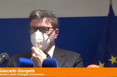 Alitalia, Giorgetti “Discontinuità indispensabile”