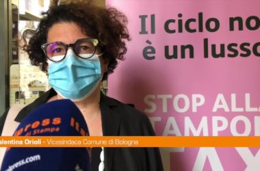 Bologna, in 33 farmacie non si paga Iva su assorbenti