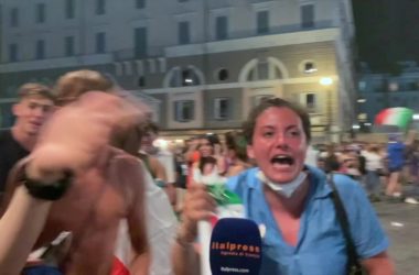 Italia vola ai quarti battendo l’Austria, esplode la festa dei tifosi