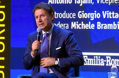 Afghanistan, Conte “Dialogo con talebani non significa riconoscimento”