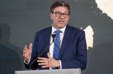 Giorgetti “Prevedo l’estensione del green pass, è misura di garanzia”