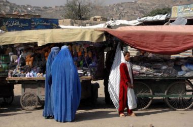 Afghanistan, i talebani vietano alle donne di fare sport