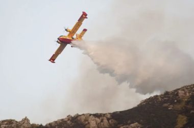 Paura per incendio a Scopello, evacuate 14 villette