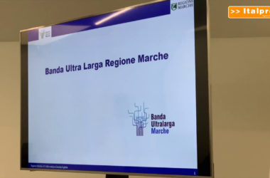 Open Fiber, la banda ultralarga nei borghi delle Marche