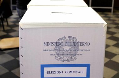 Amministrative, seggi aperti in Sicilia