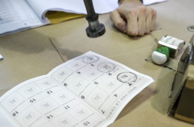 Amministrative, in Sicilia affluenza al 56%, regge l’asse Pd-M5s