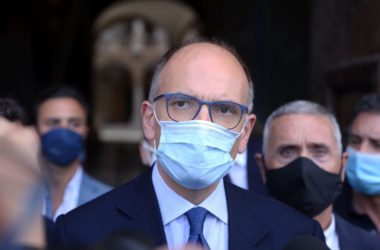 Letta “Draghi sciolga Forza Nuova”