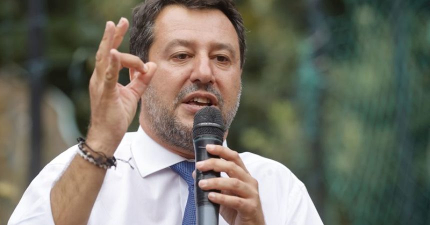 Scontri Roma, Salvini “Lamorgese si prenda le sue responsabilità”