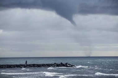 Maltempo, un morto per una tromba d’aria nel ragusano