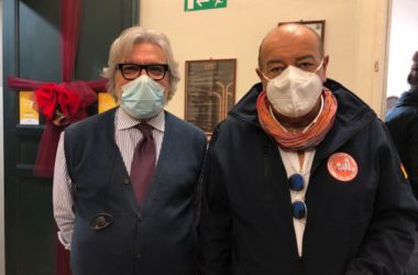 Barba, capelli e vaccino, parte l’iniziativa anti Covid a Palermo