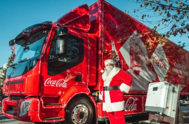 Babbo Natale viaggia in elettrico con ABB, Coca-Cola e Volvo Trucks