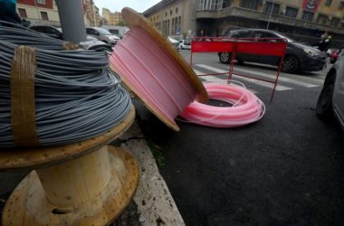 Autostrade per l’Italia-Open Fiber, nuova società per cablare il Paese