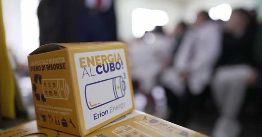 Con “Energia al Cubo” raccolti oltre 7.400 kg di pile portatili