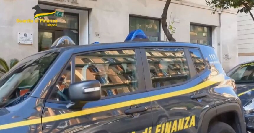 Camorra e riciclaggio, 5 arresti e sequestri per 3,5 mln a Napoli
