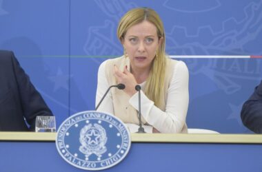 Ue, Meloni “Finita stagione dell’Italia col piattino in mano”