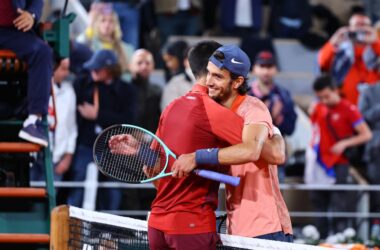 Musetti ko al quinto set al Roland Garros, Djokovic resta numero 1