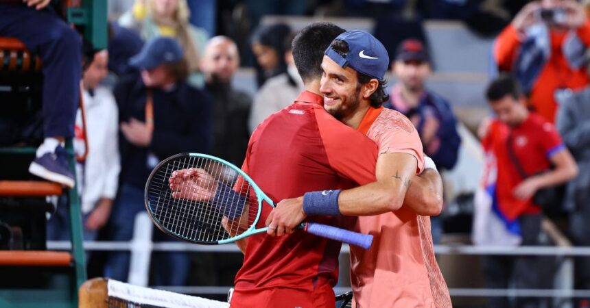 Musetti ko al quinto set al Roland Garros, Djokovic resta numero 1