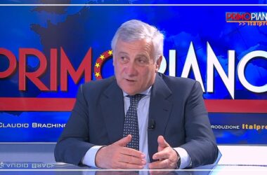 Europee, Tajani “Votare Ppe per far contare l’Italia, mai con Le Pen”