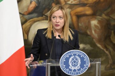 Meloni “Dal G7 impegni concreti, orgogliosa dell’Italia”