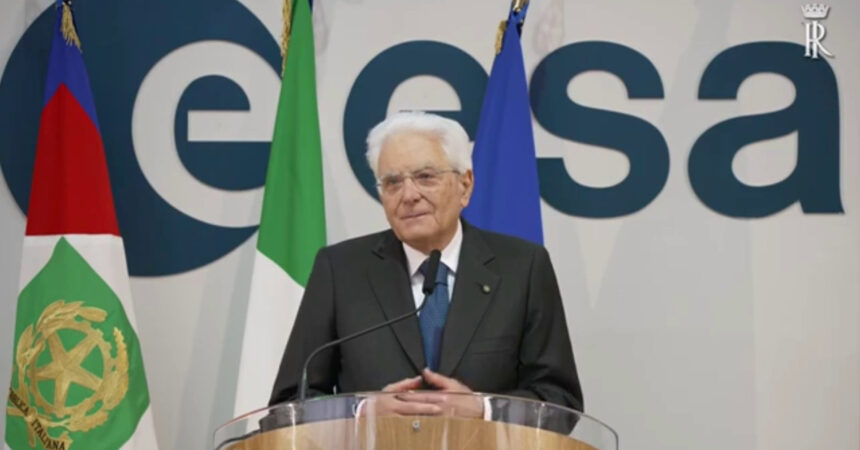 Mattarella “Lo spazio rimanga un luogo comune dell’umanità”