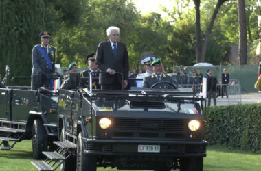 Mattarella alla cerimonia per il 250° anniversario Guardia di Finanza