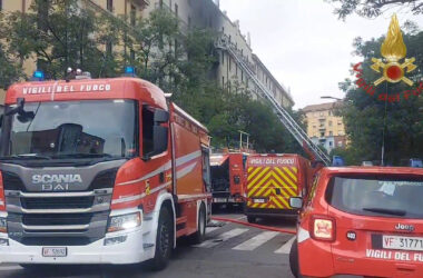 Incendio in un edificio di Milano, 3 vittime