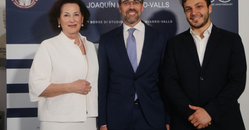 Premio Navarro-Valls a Lina Tombolato Doris e a Nicolò Govoni