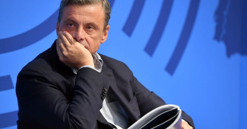 Calenda “Sì alla riforma ius scholae, bene la svolta dei Berlusconi”