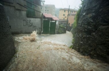 In Liguria maltempo con allerta arancione, esondazioni e frane