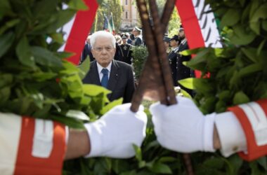 Anniversario della Difesa di Roma, Mattarella depone corone d’alloro