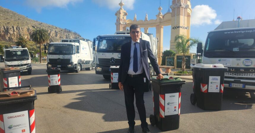 Raccolta differenziata a Palermo, porta a porta a Partanna-Mondello dal 27 settembre