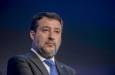 Manovra, Salvini “Flat tax fino a 100 mila euro è priorità della Lega”