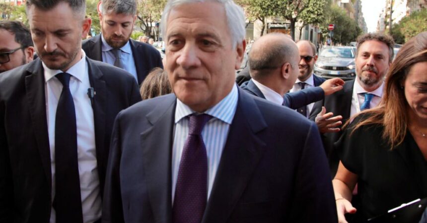 Manovra, Tajani “Extraprofitto incomprensibile, concetto extraterrestre”