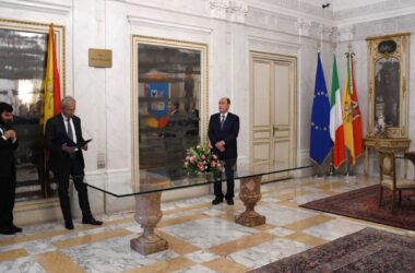 La Regione dedica Sala degli Specchi all’avvocato Maria Mattarella