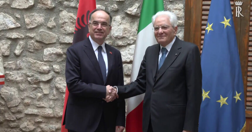 Mattarella incontra il Presidente d’Albania a Piana degli Albanesi