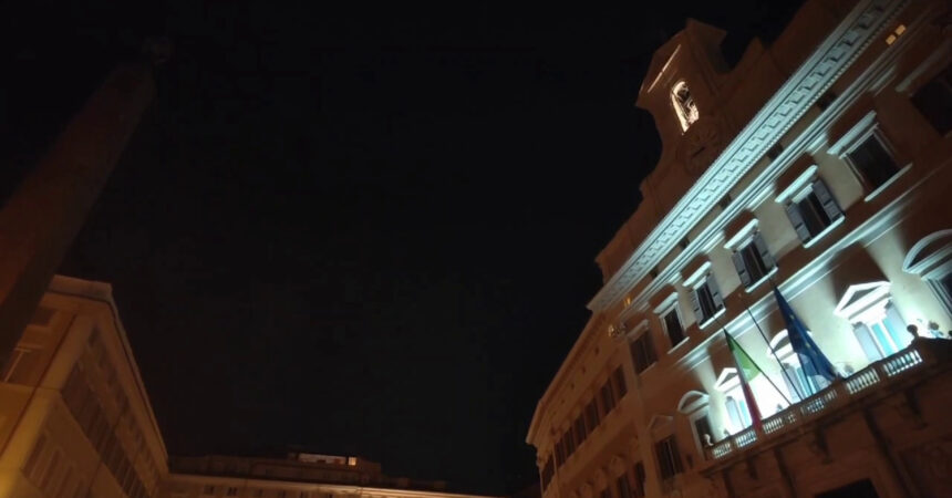 Cancro al polmone, Montecitorio si illumina di bianco