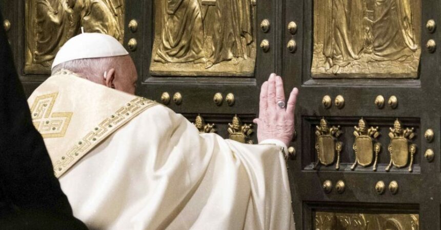 Giubileo, il Papa apre la porta di Rebibbia, “La speranza non delude”