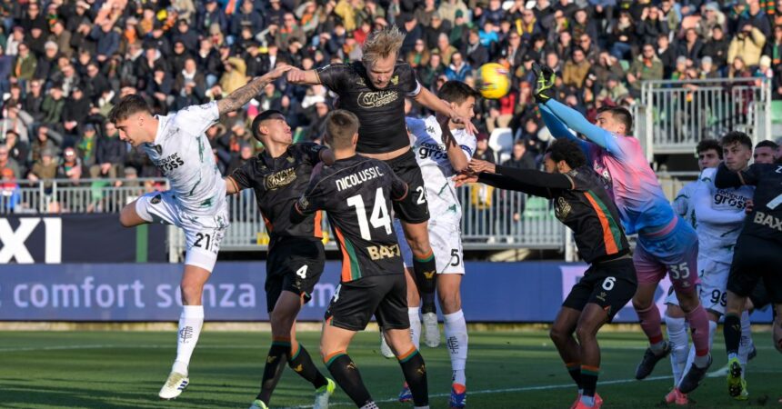 Finisce in pareggio lo scontro salvezza Venezia-Empoli