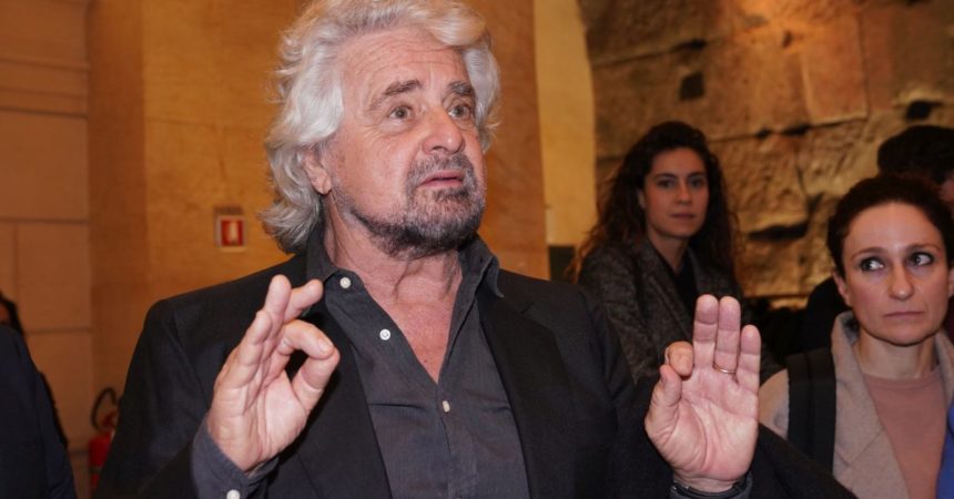 M5S, Grillo “Conta il peso, non il numero dei ministeri”