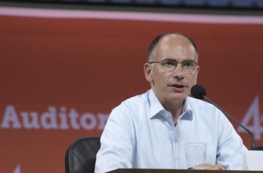 Pd, Letta scioglie la riserva “Mi candido a segretario”