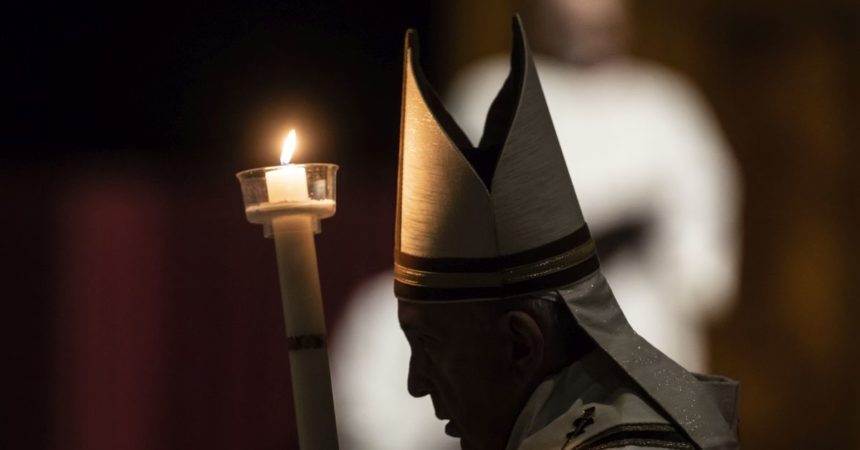 Covid, Papa Francesco: “Dalle macerie può nascere un’opera d’arte”