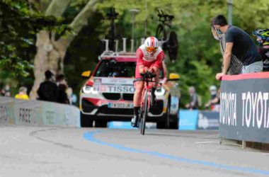 Lafay vince l’ottava tappa al Giro, Valter resta in rosa