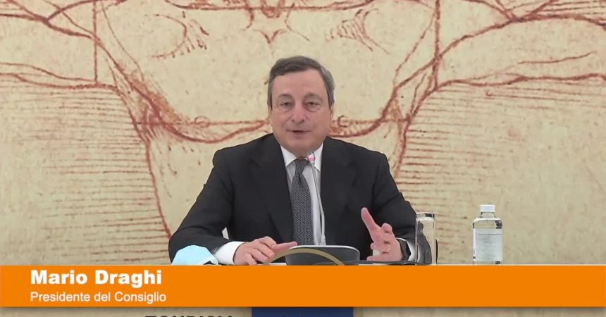 Turismo, Draghi “Da metà maggio il green pass nazionale”