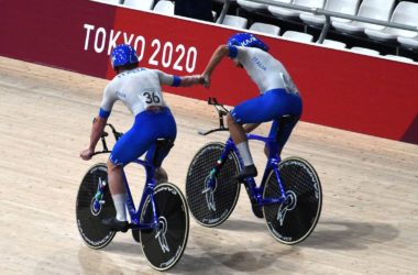 Ciclismo, Italia oro nell’inseguimento a squadre