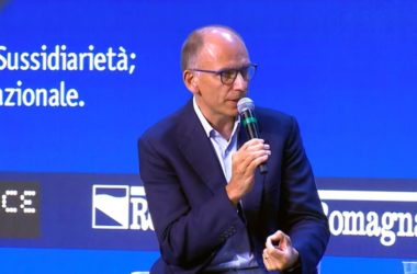 Letta “No ad ambiguità su Green Pass e vaccini”