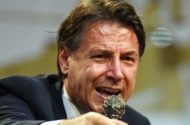 Conte “Sul reddito di cittadinanza nessun passo indietro”