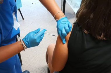 Vaccinazioni in scuola a Lampedusa, somministrate 141 dosi