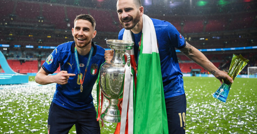 Cinque azzurri fra i 30 candidati al Pallone d’Oro